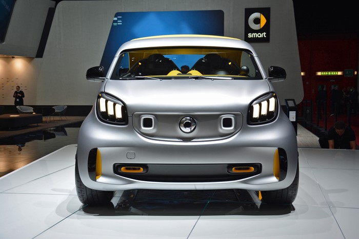 China's Geely buys 50% stake in Smart from Daimler