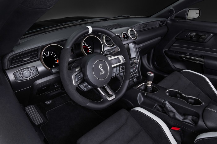 New details on Audi's high-tech V12 diesel engine