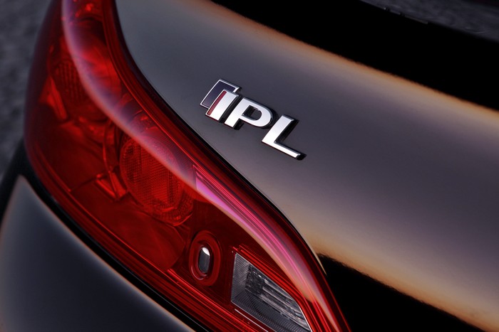 2015 Infiniti Q60 IPL Convertible