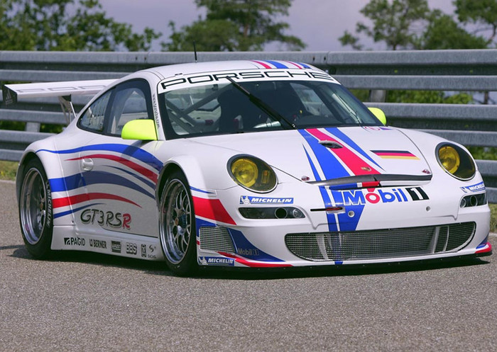 Porsche 911 GT3 RSR race car makes circuit debut