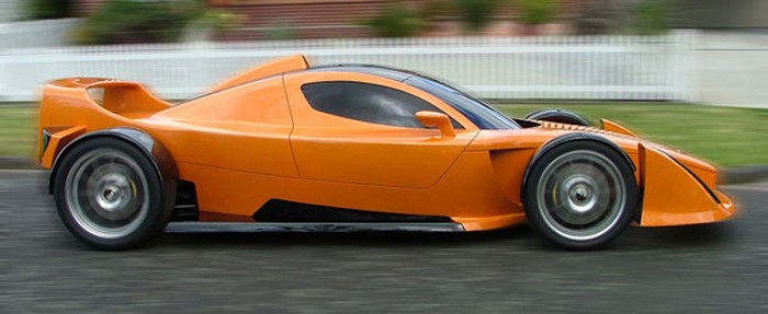 Hulme supercar to see production in 2008