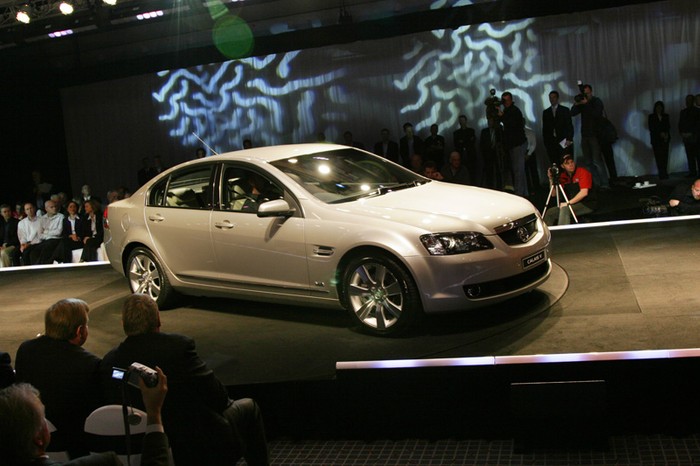 2006/2007 Holden VE Commodore revealed