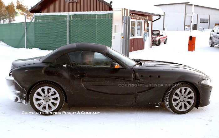 Spied: New BMW roadster -- it's not a Z4!