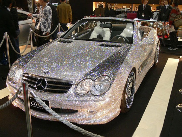 Diamond-covered Mercedes SL sure to turn heads