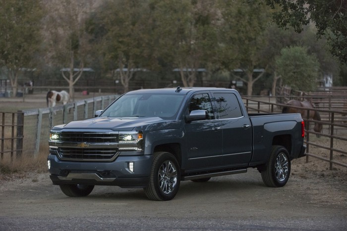 GM to recall more than 1 million trucks and SUVs