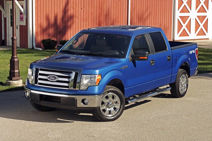Ford recalls F-150; surprise downshift blamed for 'whiplash' injury