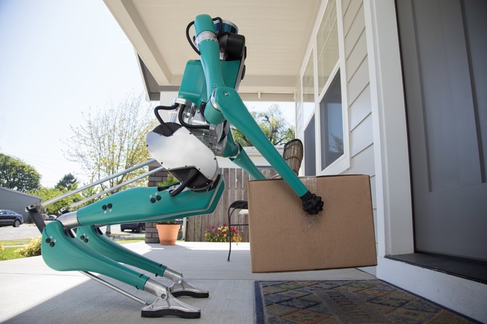Ford explores humanoid robots for package delivery