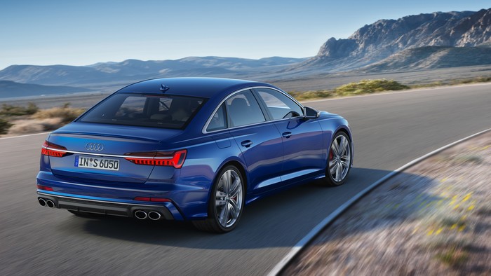 Audi unveils 2020 S6, 2020 S7 with 450 hp