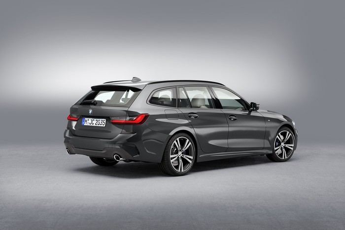 BMW unveils 2020 3 Series Touring