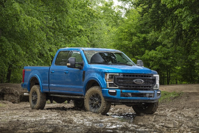 Ford details new 7.3-liter V8 for Super Duty pickups
