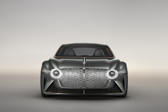 Bentley reveals EXP 100 GT concept
