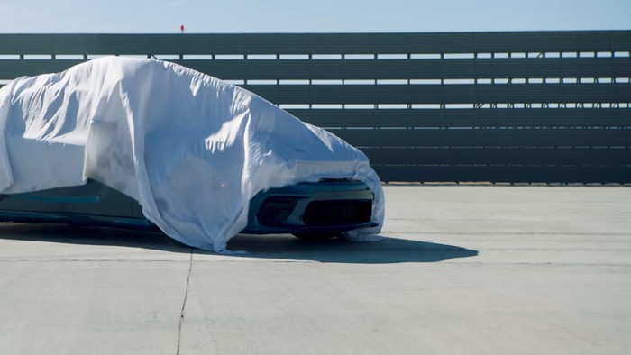 FCA teases Dodge Charger Widebody [Video]