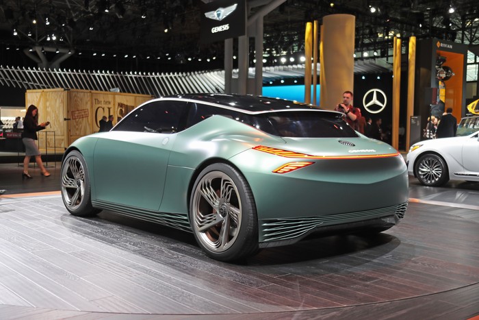 New York LIVE: Genesis Mint concept takes the brand into city car territory