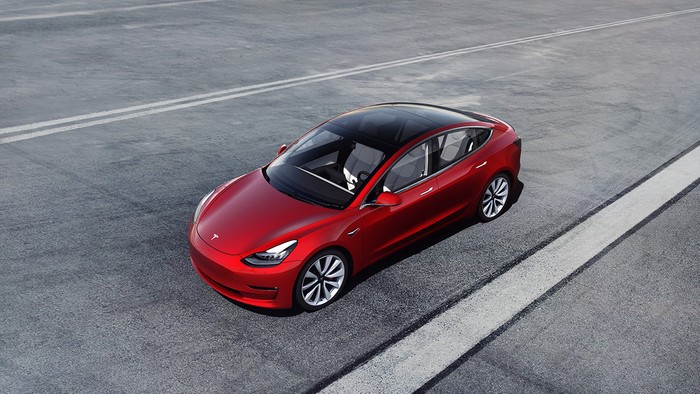 Tesla rushing Model 3s to China before possible tariff hike