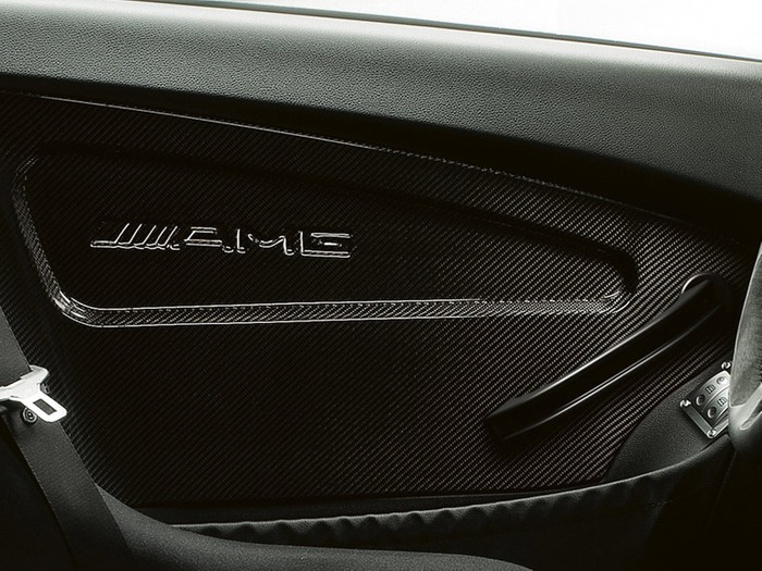Mercedes announces 400 hp SLK 55 AMG Black Series