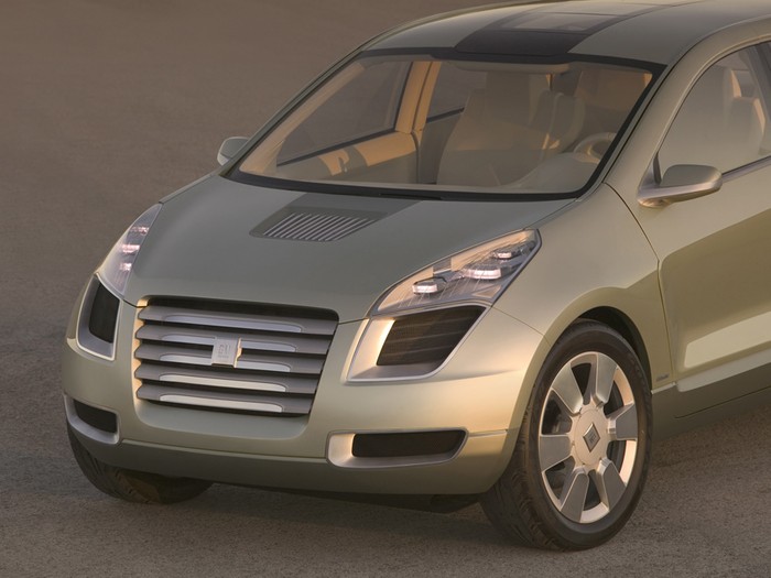 GM builds functioning fuel cell crossover with 300 mile range