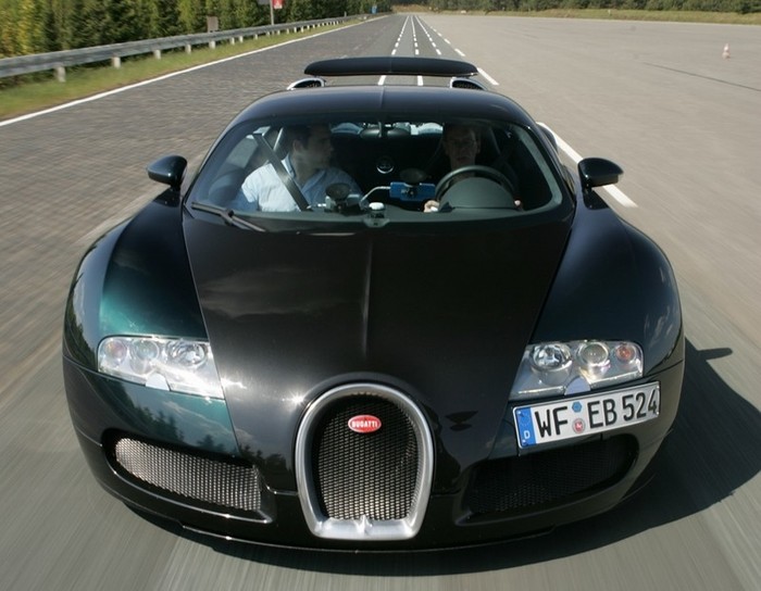 Bugatti Veyron dominates 0-100-0mph contest