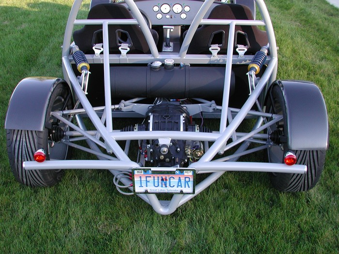 TwinTech: super go-kart for the streets?