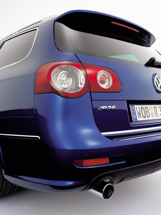 Volkswagen unveils high-performance Passat R36