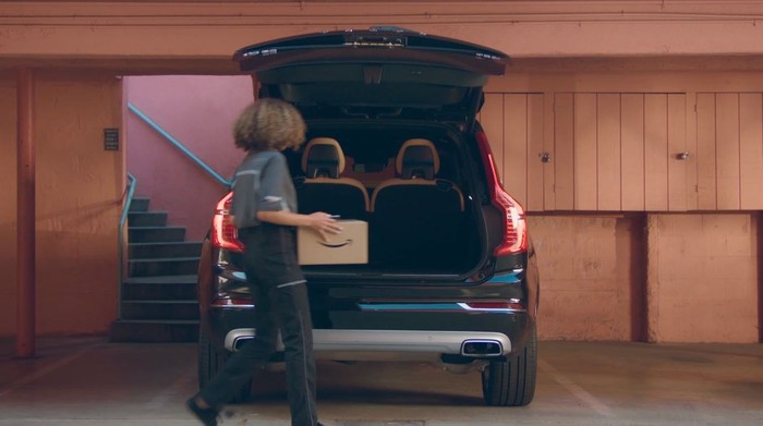 Amazon offers in-car delivery for GM and Volvo owners