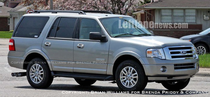 4.4L diesel-powered Ford Expedition [Spied]