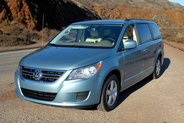 Review: 2009 Volkswagen Routan
