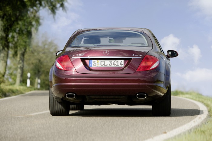 Mercedes launches all-wheel-drive CL 500 4Matic