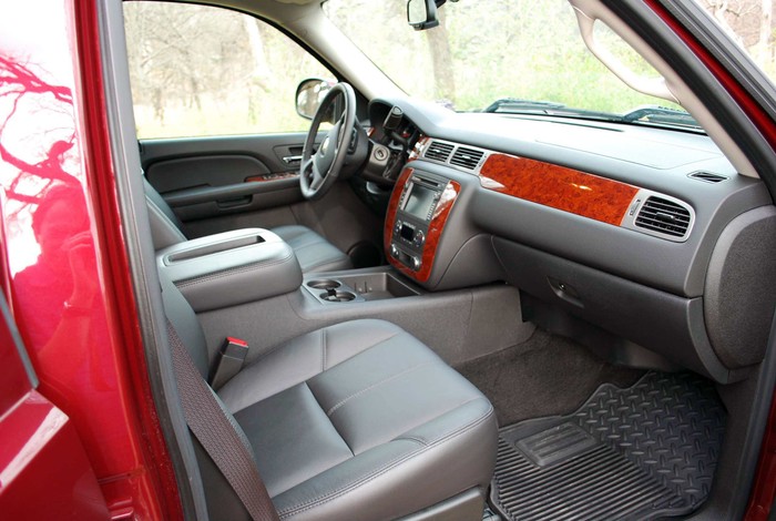 Review: 2009 Chevrolet Silverado 1500 4WD Crew Cab LTZ 