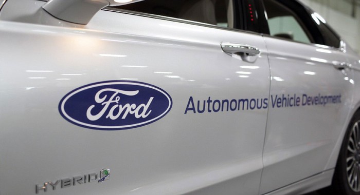 Ford not worried about falling behind in autonomous cars