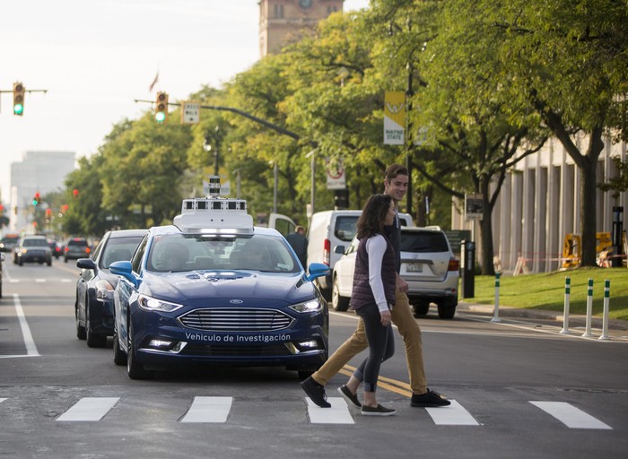 Ford to spend $900M on EV, autonomous vehicle production