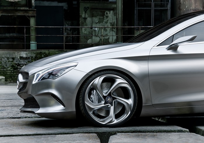 Mercedes unveils Concept Style CoupÃ© [Live Images]