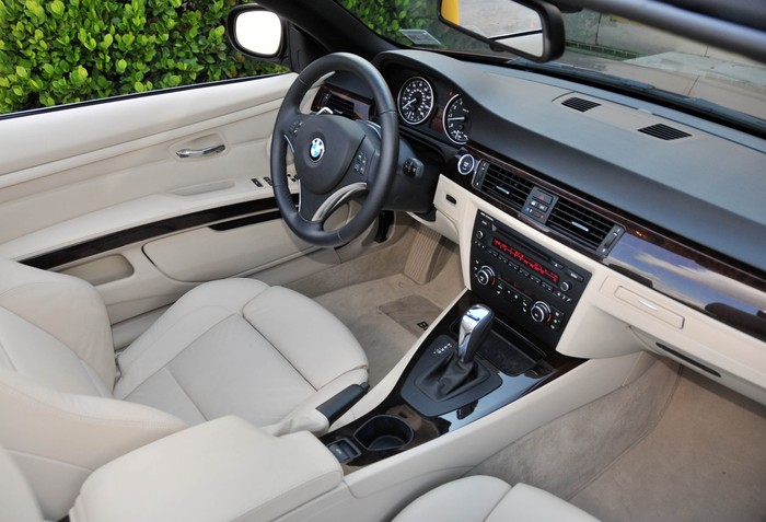 Review: 2011 BMW 328i Convertible