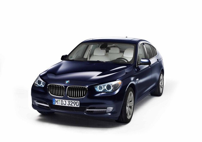 BMW adds all-wheel drive to 5-Series Gran Turismo