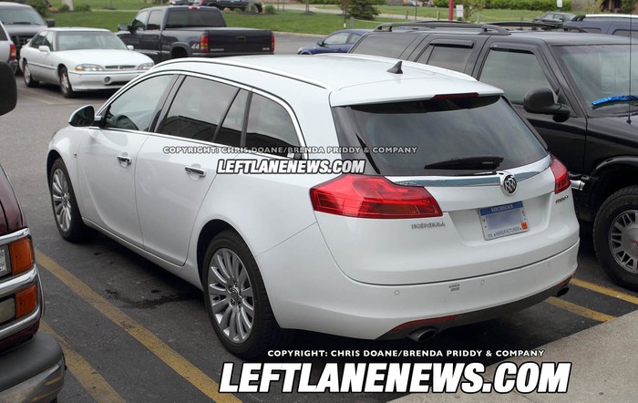 Buick Regal Wagon spied without disguise [Image update]