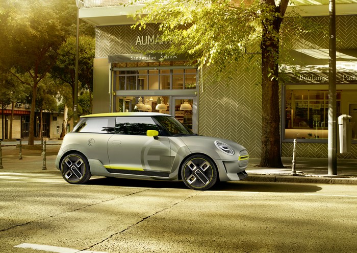 BMW forms joint venture to build MINI's EV in China