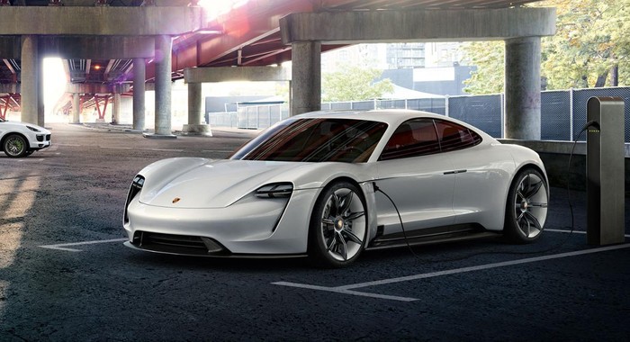 Porsche reports 'fantastic' reservation interest in Taycan EV