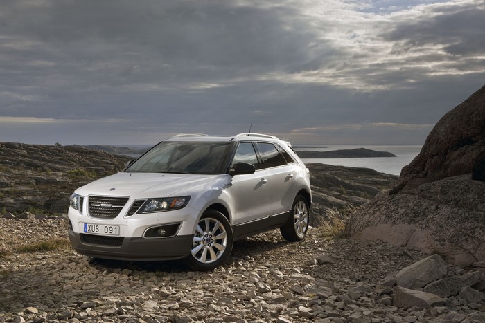 Saab prices 2012 9-4X crossover