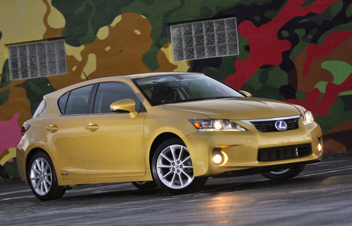 First Drive: 2011 Lexus CT 200h [Review]