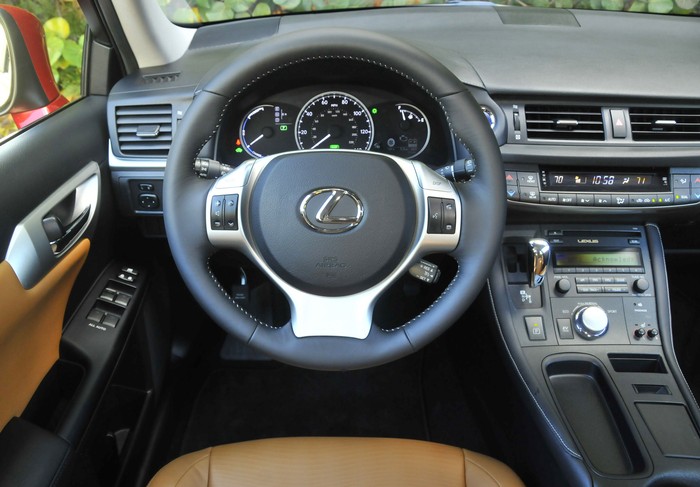First Drive: 2011 Lexus CT 200h [Review]