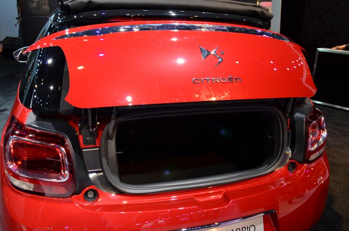 Paris LIVE: Citroen reveals DS3 Cabrio