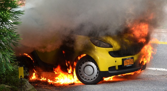 Smart recalls fortwo to address fires
