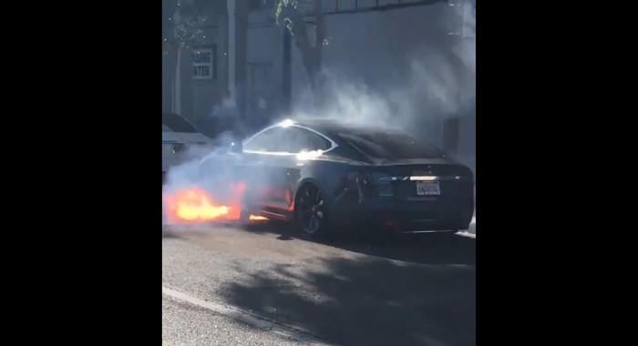 NTSB to observe Tesla's investigation of Model S fire