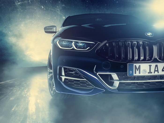 BMW's one-off M850i Night Sky features meteorite inlay, 3D-printed brake calipers