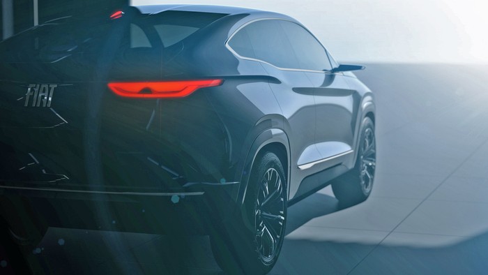 Fiat Fastback concept does its best BMW X6 impression