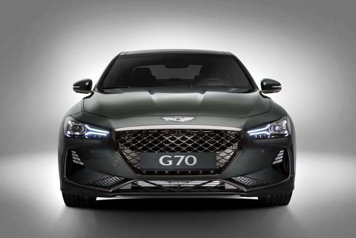 Genesis unveils 3 Series-rivaling G70 sedan