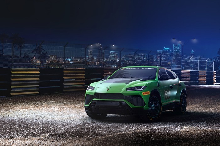 Lamborghini unveils track-bound Urus ST-X concept