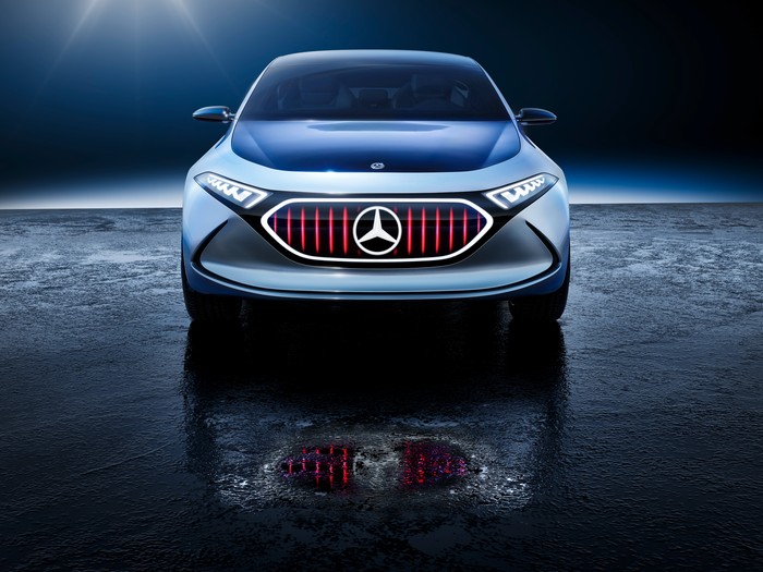 Frankfurt LIVE: Mercedes-Benz Concept EQA