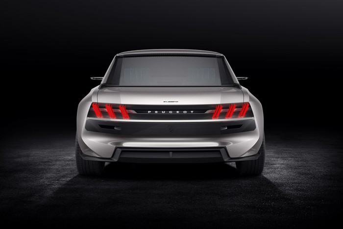 Peugeot previews stylish retro e-Legend EV concept