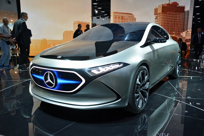 Mercedes-Benz to make EQA in French smart factory
