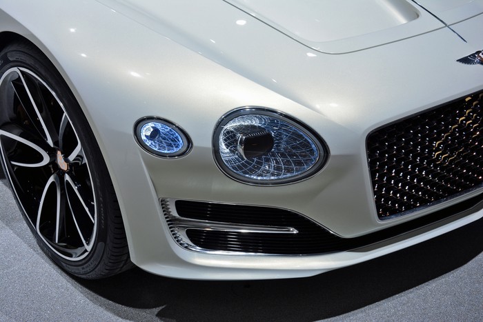 Bentley pushing for two-seater sports car